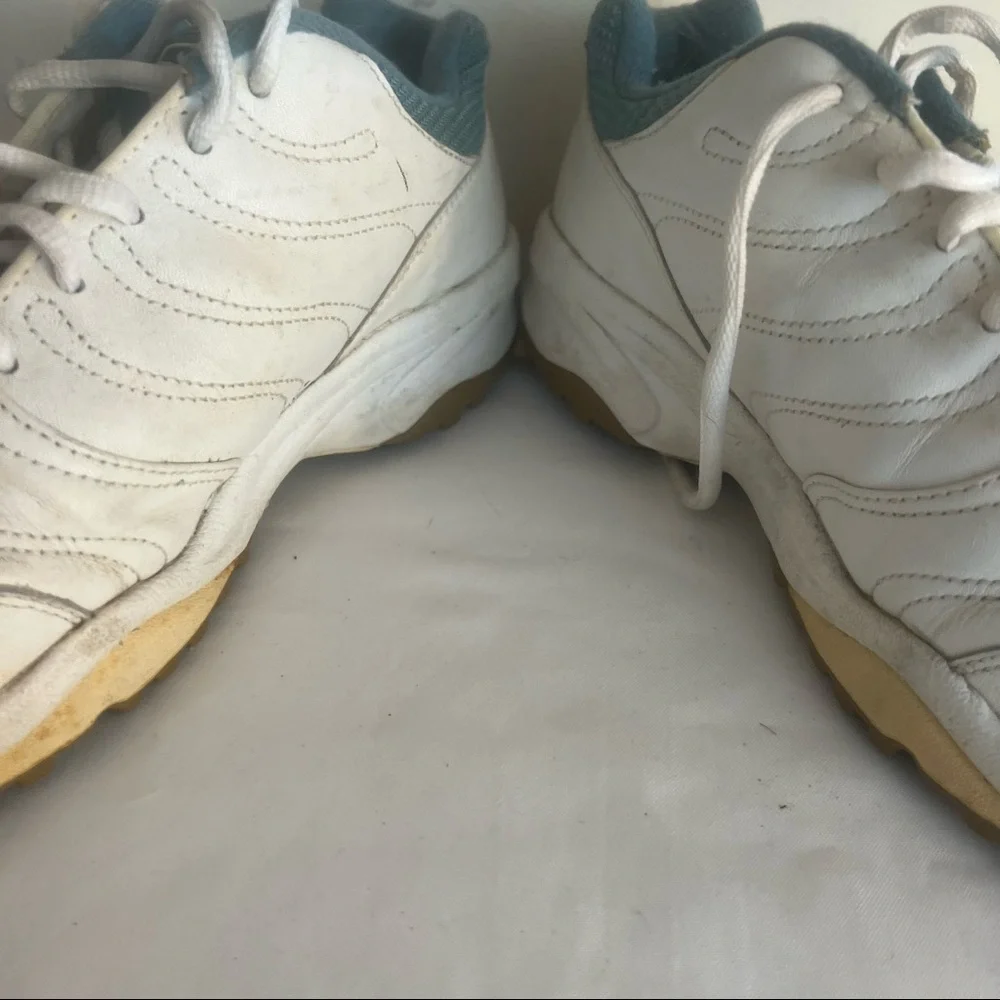 Vintage Nike Air Golf Shoes White Blue Womens Size 8 Classic Vintage Retro